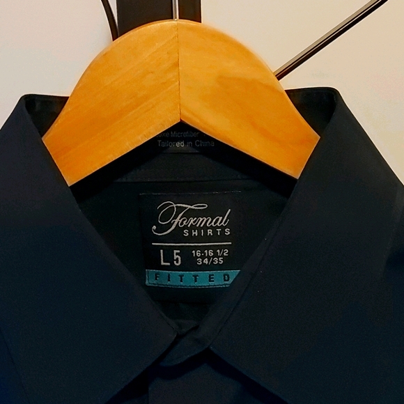 Shirt - Picture 2 of 5